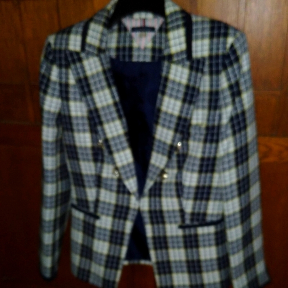 Tommy Hilfiger blazer.